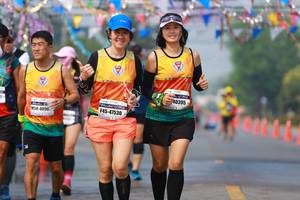 BIB: 40395, 47530, 4090
                            <button type="button" onclick="openModal(9896965)" class="btn btn-primary btn-sm float-right btn-popup" data-toggle="modal" data-target=".modal-high-quality">
                        <i class="fas fa-shopping-cart"></i> Add to Cart
                    </button>
                                            <button type="button" onclick="isThisMe(9896965, true)" class="btn btn-success btn-sm float-right btn-popup btn-isme hidden" data-toggle="tooltip" data-placement="bottom" title="นี่คือรูปของคุณใช่ไหม คลิกที่นี่เพื่อเอาเข้าอัลบั้ม">
                        <i class="fas fa-plus"></i> Add to album
                    </button>
                    <button type="button" onclick="isThisMe(9896965, false)" class="btn btn-warning btn-sm float-right btn-popup btn-isnotme hidden">
                        <i class="fas fa-ban"></i> Remove from album
                    </button>